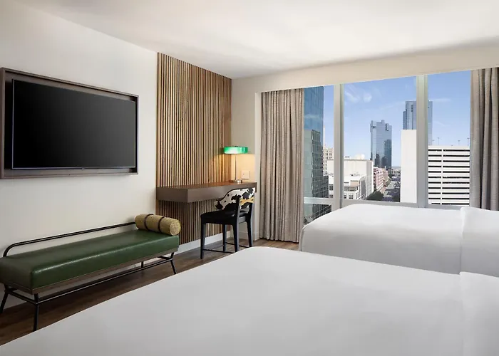 Le Meridien Worth Downtown 4*