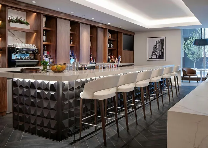 Le Meridien Worth Downtown Hotel 4*