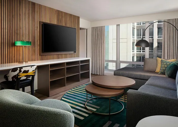 Le Meridien Worth Downtown 4*
