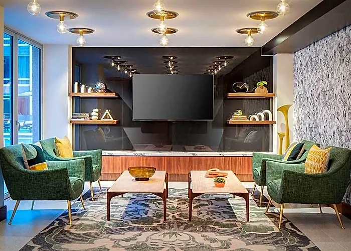Hotel Le Meridien Worth Downtown