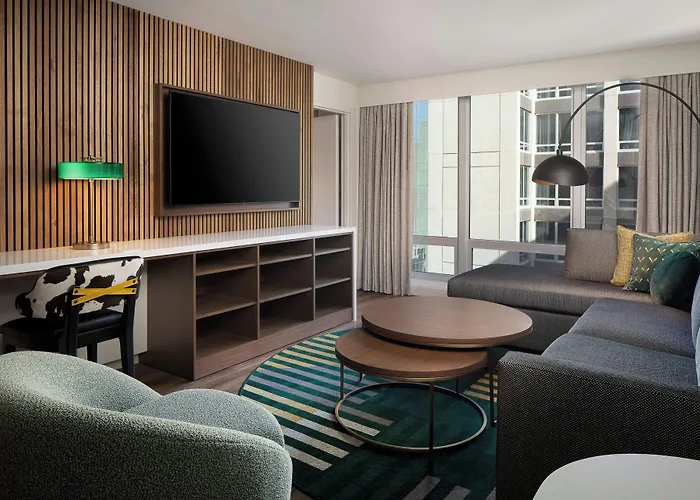 Le Meridien Worth Downtown